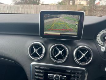 MERCEDES-BENZ A CLASS 1.6 A180 Sport Edition