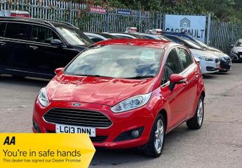 Ford Fiesta 1.0T EcoBoost Zetec Euro 5 (s/s) 5dr