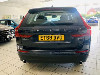 VOLVO XC60 2.0 Momentum Pro D4 AWD