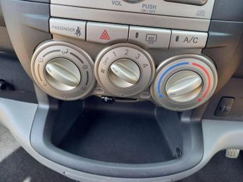 DAIHATSU SIRION 1.0 S 5dr