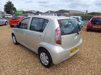 DAIHATSU SIRION 1.0 S 5dr