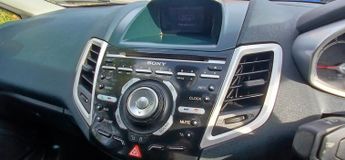FORD FIESTA 1.6 Titanium