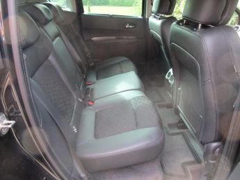 PEUGEOT 3008 1.6 HDi Allure - Great history - New set of tyres and refurb whe