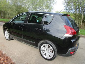 PEUGEOT 3008 1.6 HDi Allure - Great history - New set of tyres and refurb whe