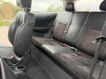 HONDA CIVIC 1.6 i-VTEC SE Sport