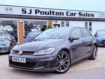 Volkswagen Golf GTi 2.0 TSI GTI Performance