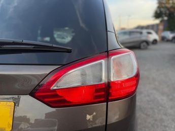 FORD GRAND C-MAX 2.0 TDCi Titanium Powershift Euro 6 (s/s) 5dr