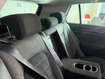 VOLKSWAGEN GOLF 2.0 TDI BlueMotion Tech GT