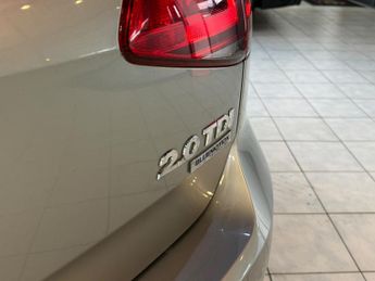 VOLKSWAGEN GOLF 2.0 TDI BlueMotion Tech GT