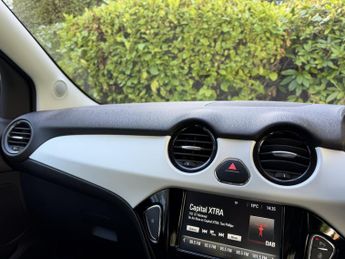 VAUXHALL ADAM 1.2 i JAM