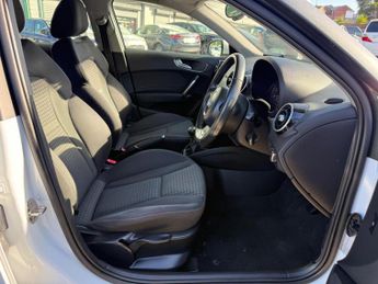 AUDI A1 1.6 TDI Sport Sportback Euro 5 (s/s) 5dr