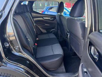 NISSAN QASHQAI 1.5 dCi n-tec 2WD Euro 5 (s/s) 5dr