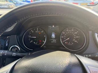 NISSAN QASHQAI 1.5 dCi n-tec 2WD Euro 5 (s/s) 5dr