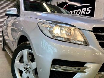 MERCEDES-BENZ M CLASS 3.0 ML350 V6 BlueTEC AMG Sport G-Tronic 4WD Euro 6 (s/s) 5dr