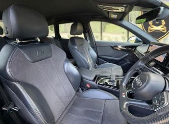 AUDI A4 AVANT 2.0 TFSI 35 Black Edition S Tronic Euro 6 (s/s) 5dr