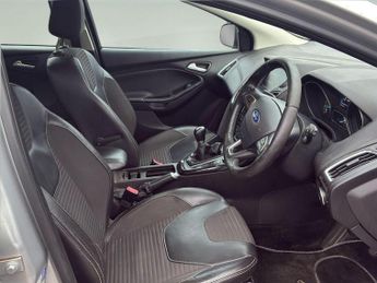 FORD FOCUS 1.0T EcoBoost Titanium X Euro 6 (s/s) 5dr