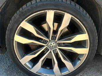 VOLKSWAGEN T-ROC 2.0 TDI R-Line DSG Euro 6 (s/s) 5dr