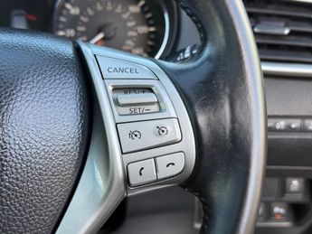 NISSAN QASHQAI 1.5 dCi n-tec+ 2WD Euro 5 (s/s) 5dr