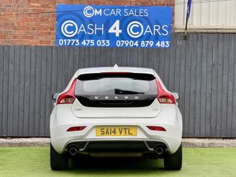 VOLVO V40 1.6 D2 R-Design