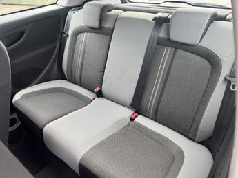 FIAT PUNTO 1.4 Punto 1.4 8v 75 Easy 3dr