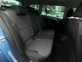 VOLKSWAGEN GOLF 1.2 TSI BlueMotion DSG Euro 6 5dr