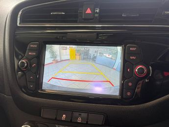 KIA CEED 1.6 CRDi 3