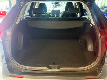 TOYOTA RAV4 2.5 VVT-h Design