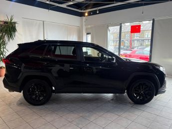 TOYOTA RAV4 2.5 VVT-h Design
