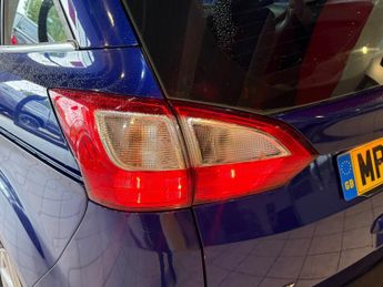 FORD GRAND C-MAX 1.0 T EcoBoost Zetec