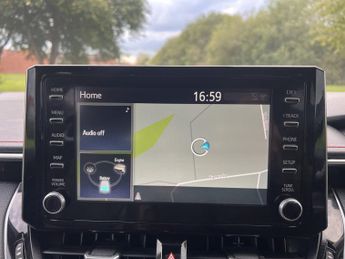 TOYOTA COROLLA 2.0 VVT-h Excel