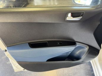 HYUNDAI I10 1.2 Premium