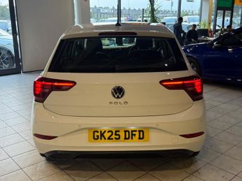 VOLKSWAGEN POLO 1.0 TSI Life