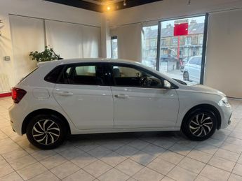 VOLKSWAGEN POLO 1.0 TSI Life