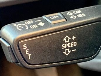 AUDI A4 AVANT 2.0 TDI 35 Technik