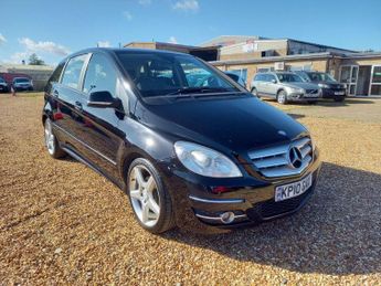 MERCEDES-BENZ B CLASS 2.0 B200 CDI Sport CVT 5dr