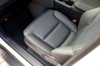 TOYOTA LAND CRUISER 2.7 Petrol 250 XV 4x4 Auto Euro 6 (s/s)