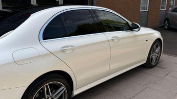 MERCEDES-BENZ E CLASS 2.0 E350e 6.4kWh AMG Line (Premium Plus) Saloon 4dr Petrol Plug-