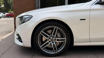 MERCEDES-BENZ E CLASS 2.0 E350e 6.4kWh AMG Line (Premium Plus) Saloon 4dr Petrol Plug-