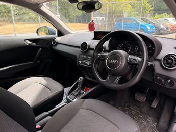 AUDI A1 1.0 TFSI Sport Hatchback 3dr Petrol S Tronic Euro 6 (s/s) (95 ps