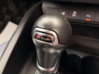 AUDI A1 1.0 TFSI Sport Hatchback 3dr Petrol S Tronic Euro 6 (s/s) (95 ps