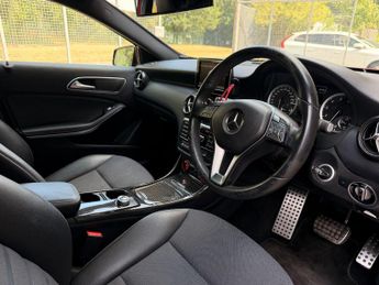 MERCEDES-BENZ A CLASS 1.6 A180 Sport Hatchback 5dr Petrol 7G-DCT Euro 6 (s/s) (122 ps)