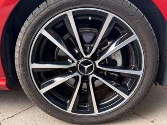 MERCEDES-BENZ A CLASS 1.6 A180 Sport Hatchback 5dr Petrol 7G-DCT Euro 6 (s/s) (122 ps)