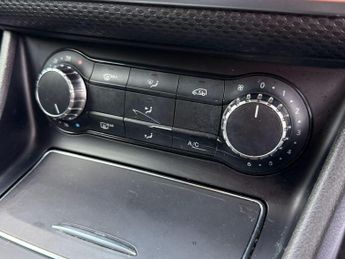 MERCEDES-BENZ A CLASS 1.6 A180 Sport 7G-DCT Euro 6 (s/s) 5dr