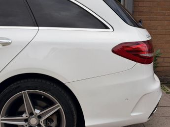 MERCEDES-BENZ C CLASS 2.0 C200 AMG Line (Premium) Estate 5dr Petrol 7G-Tronic+ Euro 6 