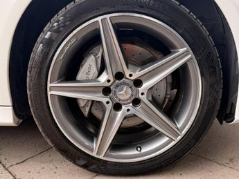 MERCEDES-BENZ C CLASS 2.0 C200 AMG Line (Premium) Estate 5dr Petrol 7G-Tronic+ Euro 6 