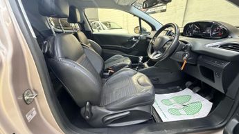 PEUGEOT 208 1.2 VTi Allure