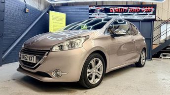 PEUGEOT 208 1.2 VTi Allure