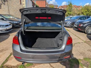 BMW 3 SERIES 2.0 318d Sport Euro 5 (s/s) 4dr