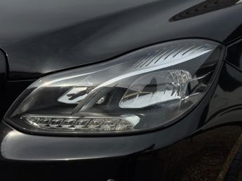 MERCEDES-BENZ E CLASS 2.1 E220 CDI AMG Sport