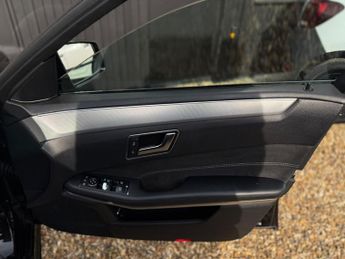 MERCEDES-BENZ E CLASS 2.1 E220 CDI AMG Sport